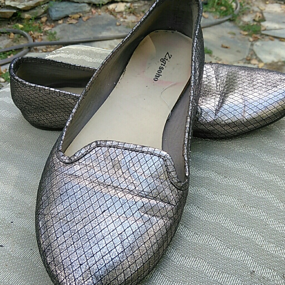 Zigi Soho ladies flats